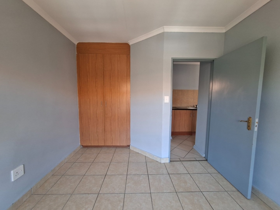 1 Bedroom Property for Sale in Potchefstroom North North West